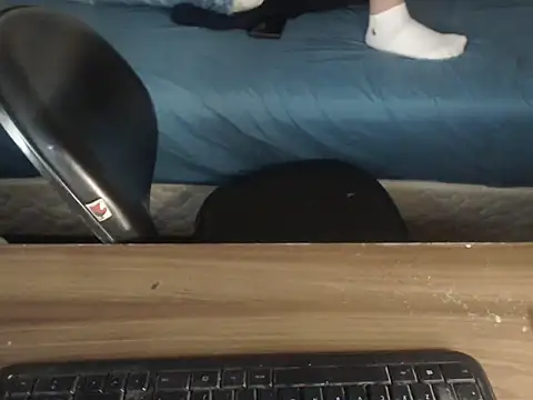 Snapshot of drlluis chatting on February 9, 2026, 5:05 am drlluis online show from February 9, 2026, 5:05 am