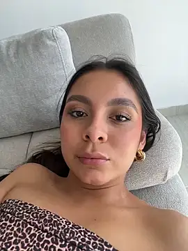 Nicollewest1 online show from March 28, 2026, 8:21 pm