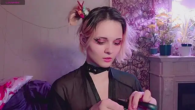 doublebubblecum  online show from December 22, 2025, 2:22 am