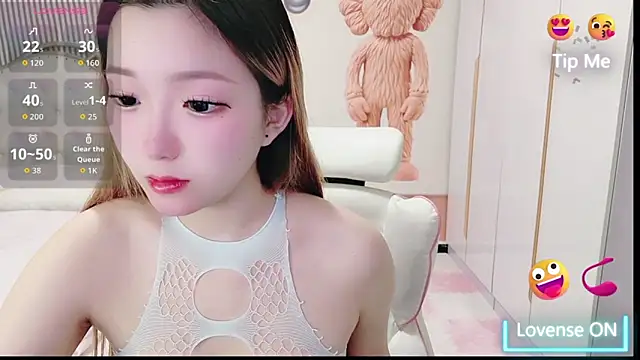 zhnzs online show from February 25, 2026, 9:09 am