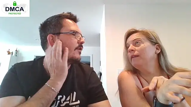 Miss-Chupagirly online show from April 10, 2026, 7:37 am