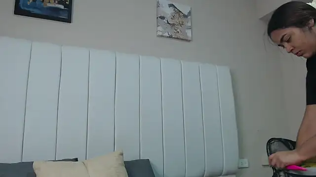 Snapshot of alicce_will02 chatting on December 20, 2025, 1:03 pm alicce will02 online show from December 20, 2025, 1:03 pm