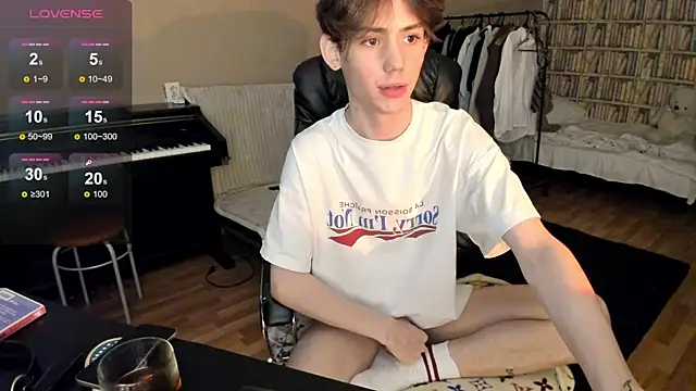 Snapshot of winsdor chatting on February 22, 2026, 10:50 am winsdor online show from February 22, 2026, 10:50 am