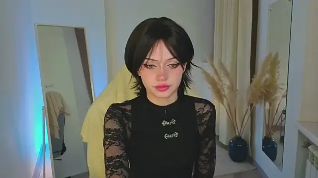 Snapshot of Dark_Diva chatting on July 9, 2026, 9:14 pm Dark Diva online show from July 9, 2026, 9:14 pm