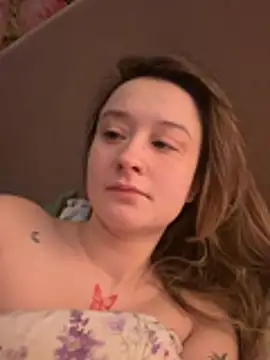 LilyLuck  online show from February 3, 2026, 1:27 pm