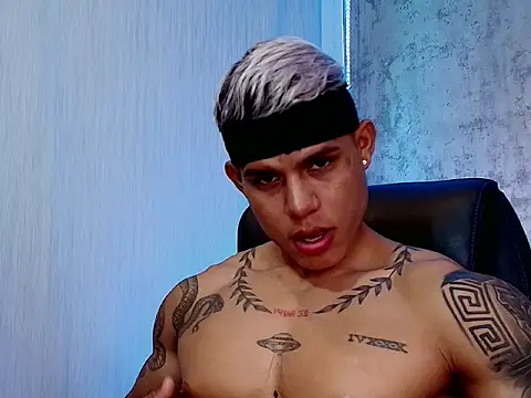 Snapshot of oruz_stud chatting on February 5, 2026, 1:29 pm oruz stud online show from February 5, 2026, 1:29 pm