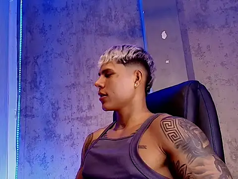 Snapshot of oruz_stud chatting on February 4, 2026, 1:55 am oruz stud online show from February 4, 2026, 1:55 am