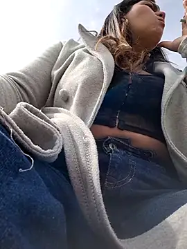 Snapshot of Ivy_enjoy chatting on February 15, 2026, 2:49 pm Ivy enjoy online show from February 15, 2026, 2:49 pm