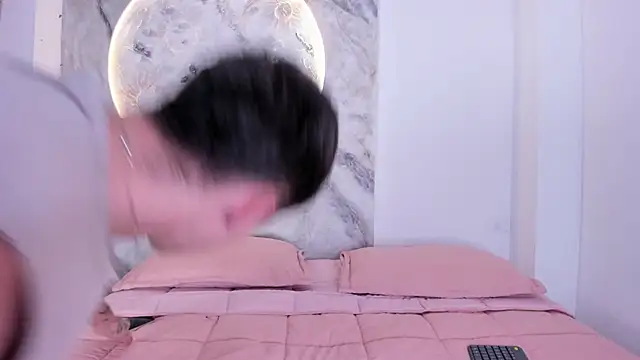 Snapshot of SpaceBoy1 chatting on February 27, 2026, 8:52 pm SpaceBoy1 online show from February 27, 2026, 8:52 pm