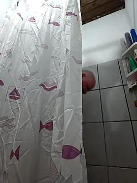 luis8558 online show from January 17, 2026, 11:25 am