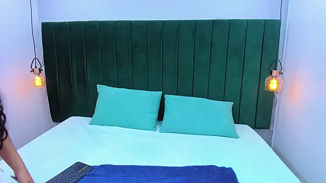 Ema-Messy online show from January 14, 2026, 1:26 pm