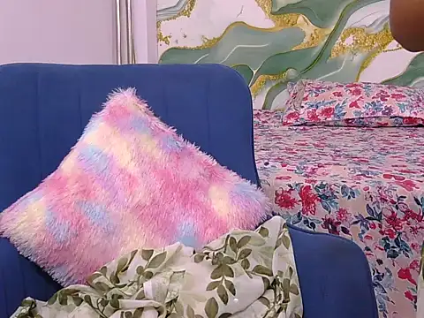 bold-smirthii online show from February 11, 2026, 4:56 am