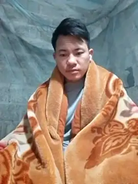 Menlike69 online show from January 7, 2026, 5:51 pm