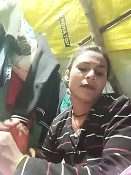 Cuty priti online show from February 4, 2026, 5:30 pm