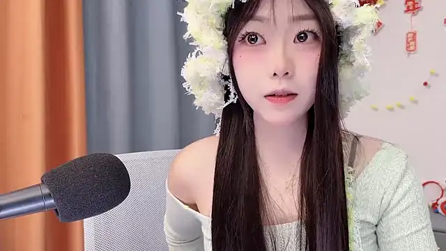 smalldaisy online show from March 7, 2026, 2:18 am