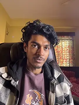 Snapshot of tooexpensive chatting on February 3, 2026, 2:53 am tooexpensive online show from February 3, 2026, 2:53 am