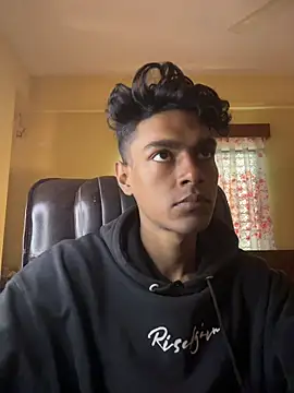 Snapshot of tooexpensive chatting on February 16, 2026, 3:27 am tooexpensive online show from February 16, 2026, 3:27 am