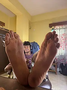 Snapshot of tooexpensive chatting on February 27, 2026, 4:56 am tooexpensive online show from February 27, 2026, 4:56 am