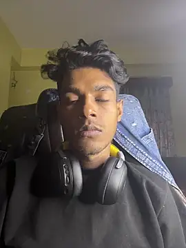 Snapshot of tooexpensive chatting on February 24, 2026, 4:30 pm tooexpensive online show from February 24, 2026, 4:30 pm