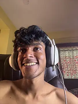 Snapshot of tooexpensive chatting on February 20, 2026, 6:26 am tooexpensive online show from February 20, 2026, 6:26 am