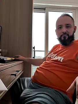 Snapshot of Hairy_bear86 chatting on March 6, 2026, 7:42 pm Hairy bear86 online show from March 6, 2026, 7:42 pm