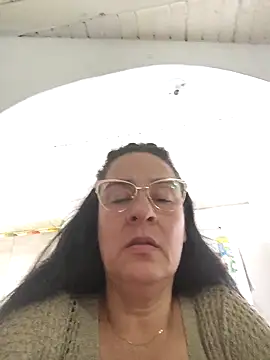 Snapshot of KiaraFoster chatting on February 14, 2026, 3:34 pm KiaraFoster online show from February 14, 2026, 3:34 pm