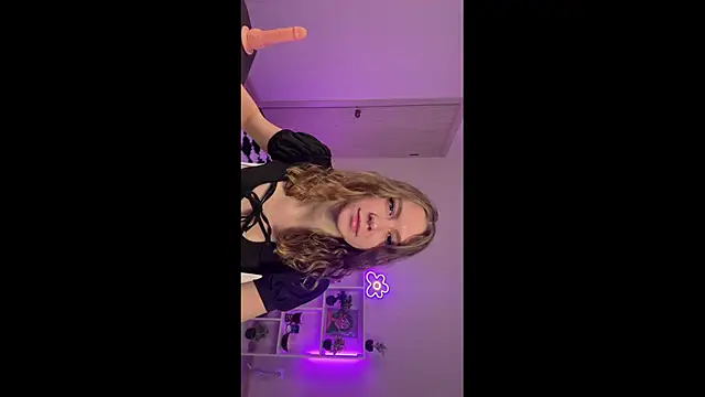 Snapshot of KellySunn chatting on February 25, 2026, 9:31 am KellySunn online show from February 25, 2026, 9:31 am