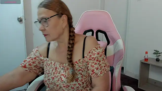 MS  samantha online show from May 19, 2026, 11:06 am
