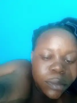 Snapshot of JuicyBerrie chatting on January 13, 2026, 1:53 am JuicyBerrie online show from January 13, 2026, 1:53 am