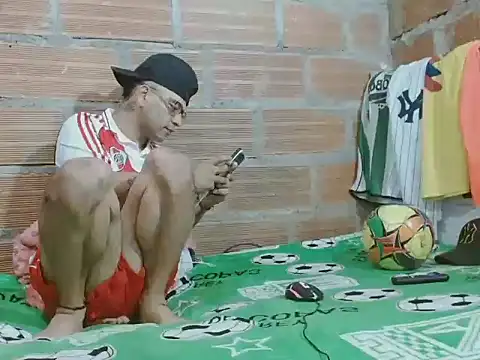 Snapshot of Alphamaster_92 chatting on February 20, 2026, 1:46 pm Alphamaster 92 online show from February 20, 2026, 1:46 pm