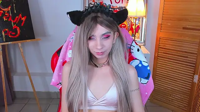 lesilos online show from April 7, 2026, 1:40 am