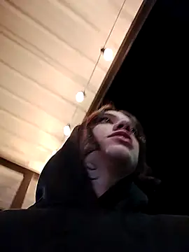 valerria 44 online show from March 29, 2026, 10:06 am