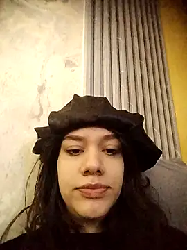 valerria 44 online show from February 24, 2026, 9:37 pm