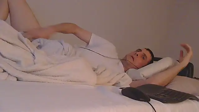 Snapshot of SissyJosh chatting on August 2, 2026, 2:43 am SissyJosh online show from August 2, 2026, 2:43 am
