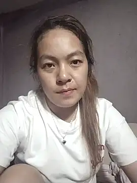 Lucky cutee online show from July 27, 2026, 2:13 pm