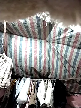 Lucky cutee online show from February 13, 2026, 11:49 pm