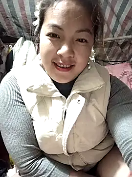 Lucky cutee online show from February 23, 2026, 12:28 pm