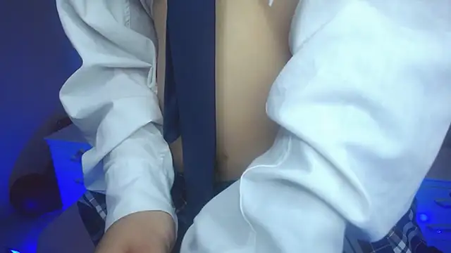 Snapshot of Atenea_Luxx chatting on February 18, 2026, 6:37 pm Atenea Luxx online show from February 18, 2026, 6:37 pm