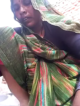 Snapshot of Rakhi_cut chatting on May 27, 2026, 1:57 am Rakhi cut online show from May 27, 2026, 1:57 am