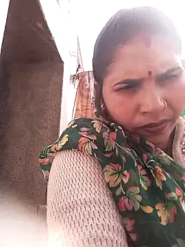 Snapshot of Rakhi_cut chatting on February 4, 2026, 5:35 am Rakhi cut online show from February 4, 2026, 5:35 am