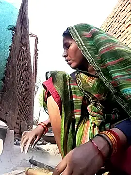 Snapshot of Rakhi_cut chatting on May 29, 2026, 1:33 am Rakhi cut online show from May 29, 2026, 1:33 am