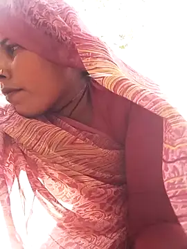 Snapshot of Rakhi_cut chatting on February 21, 2026, 12:07 pm Rakhi cut online show from February 21, 2026, 12:07 pm