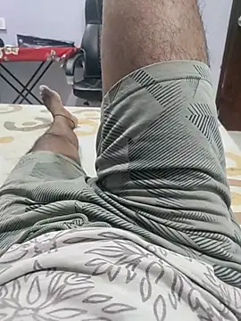 hydhunk26 online show from April 5, 2026, 5:03 am