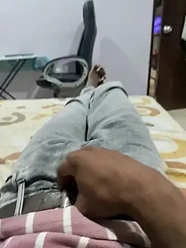 hydhunk26 online show from December 20, 2025, 10:07 am