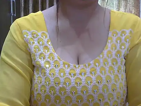 navdeepkour online show from April 4, 2026, 4:52 am