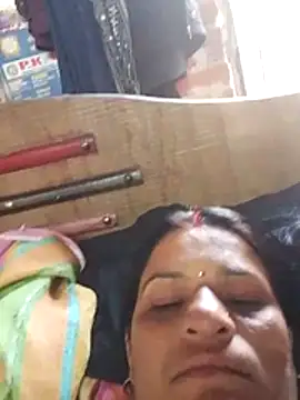 Snapshot of CUTE_Ishpa chatting on March 2, 2026, 11:06 am CUTE Ishpa online show from March 2, 2026, 11:06 am