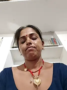 Mahima rani34 online show from June 9, 2026, 10:44 pm