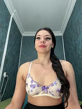 Snapshot of RedAssHottie chatting on April 12, 2026, 2:59 am RedAssHottie online show from April 12, 2026, 2:59 am