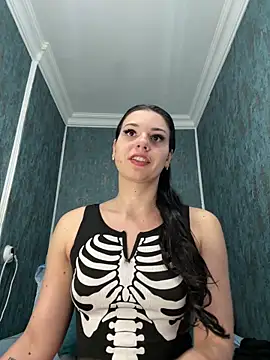 Snapshot of RedAssHottie chatting on April 6, 2026, 3:13 am RedAssHottie online show from April 6, 2026, 3:13 am