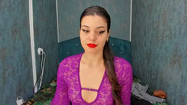 Snapshot of RedAssHottie chatting on March 7, 2026, 5:58 am RedAssHottie online show from March 7, 2026, 5:58 am